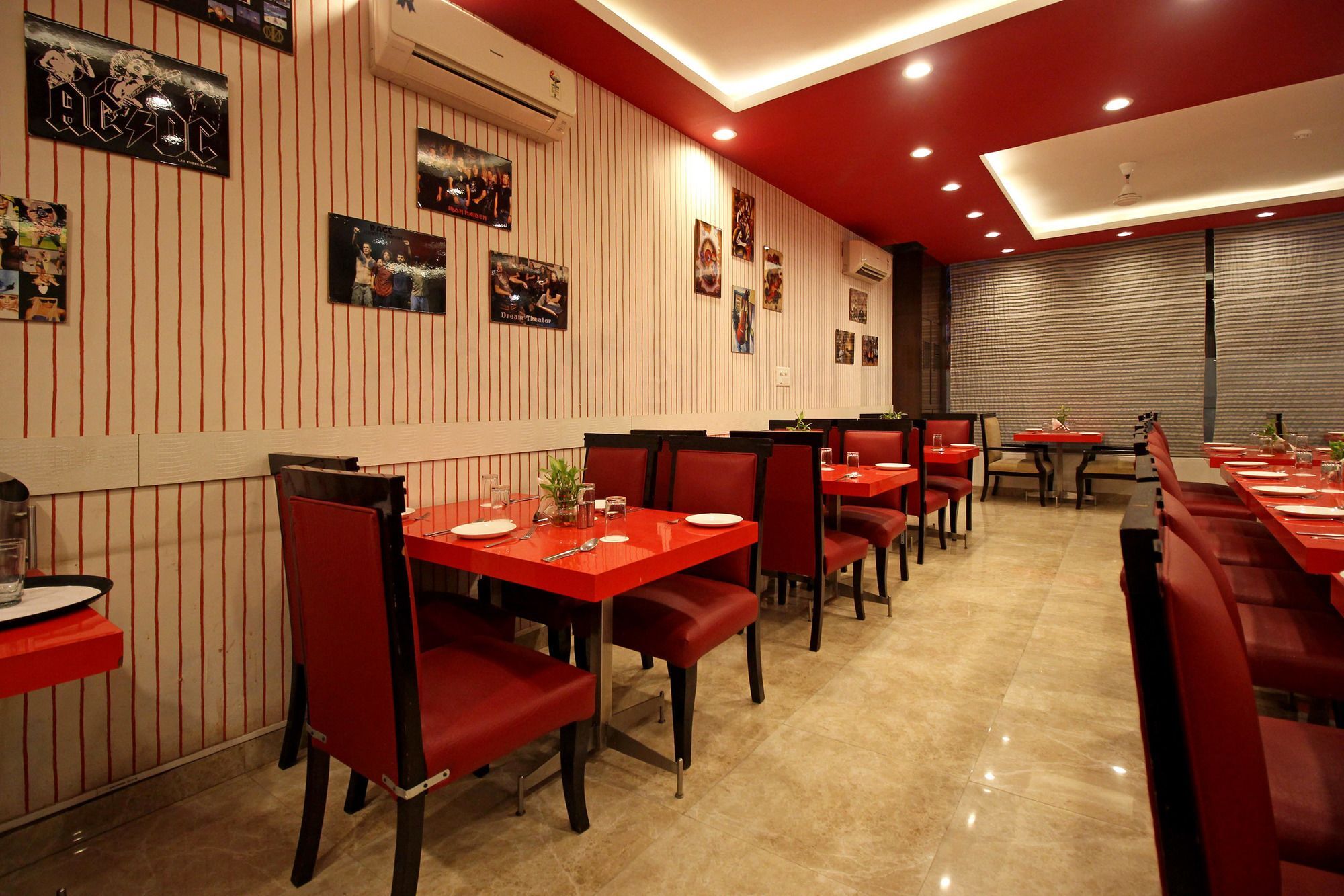 Oyo 9841 The Vivir 1 Otel Noida Dış mekan fotoğraf